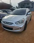 2014 Hyundai Accent SE Hatchback - 4