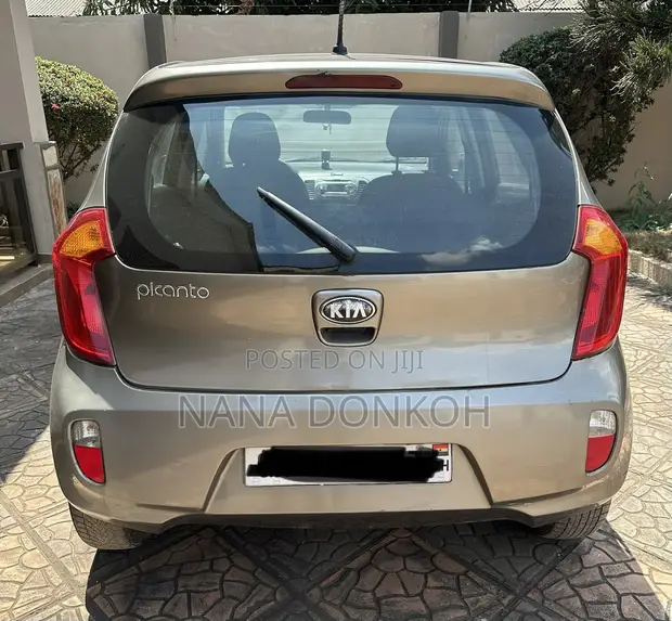 Kia Picanto 2013 Silver - 1
