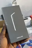 New Samsung Galaxy S25 256GB - 3