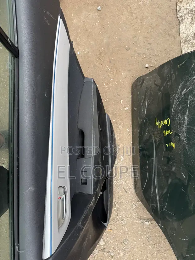 Toyota Corolla Complete Door (2014-2018) - 1