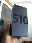 New Samsung Galaxy S10 128GB Black - 4