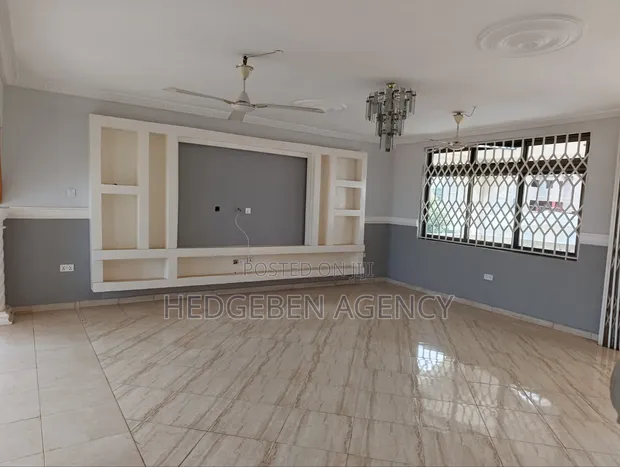 3 Bedroom Apartment for Rent in Adenta, Housing Down - 1