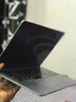 Apple MacBook Pro 2019 16GB Intel Core i7 SSD 512GB - 3