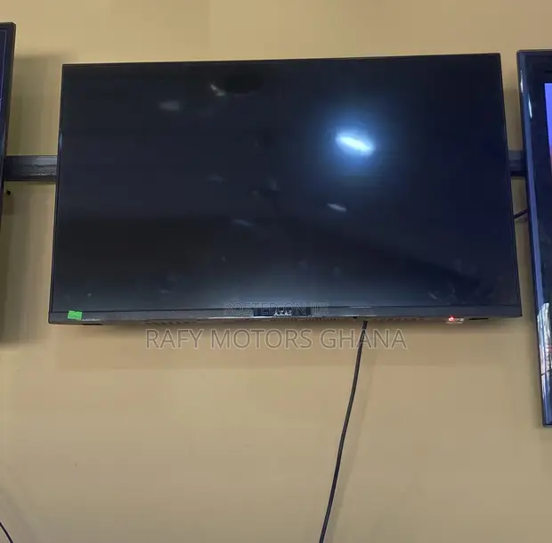 Akai 32-Inch LED TV - 1