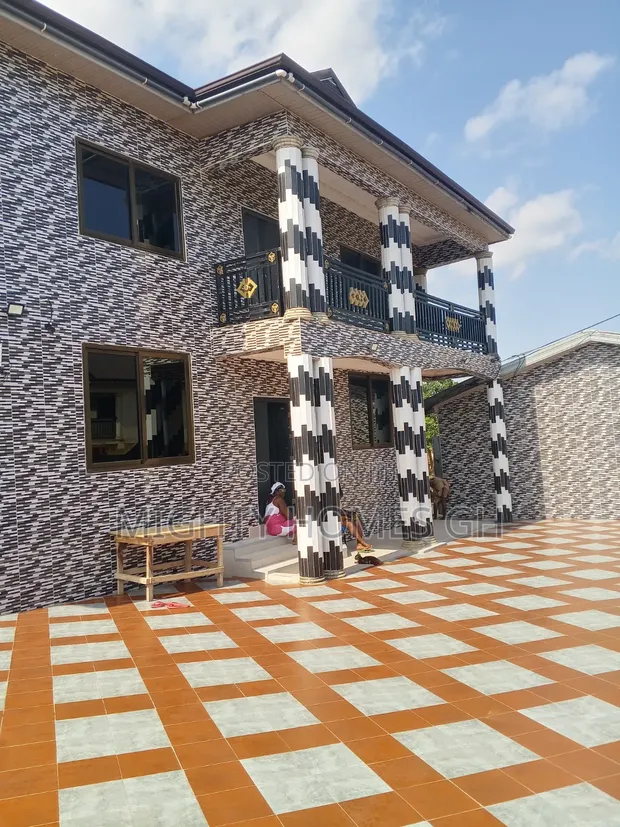 3-Bedroom Apartment for Rent in Mighty Homes, Kasoa - 1