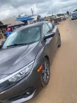 Honda Civic 2019 Gray - 3