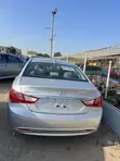 Hyundai Sonata 2010 Silver - 2