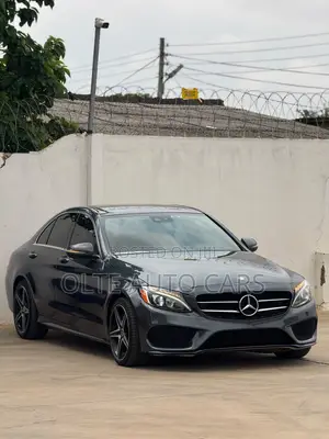 2017 Mercedes-Benz C300 Base 4Matic Sedan AWD