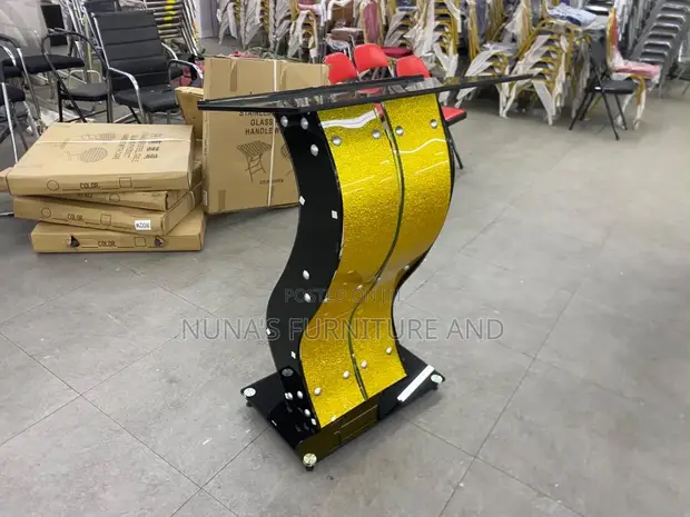 Gold Glass Modern Church Pulpit - 1