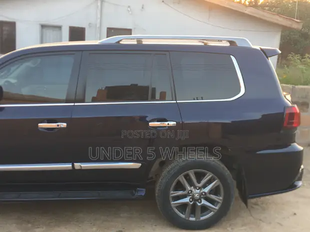 Lexus LX 570 AWD 2014 Black - 1