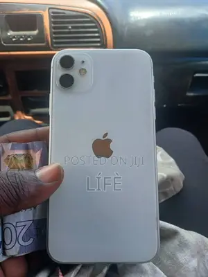Apple iPhone 11 64GB White