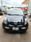 Toyota Yaris 2010 Black - 1