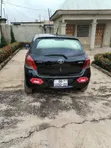 Toyota Yaris 2010 Black - 4