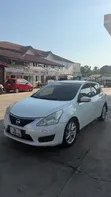 Nissan Tiida 1.6 Hatchback 2012 White - 2