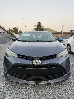 2017 Toyota Corolla LE Sedan - Foreign Used