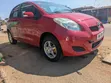 Toyota Yaris Base Sedan 2010 Red - 2