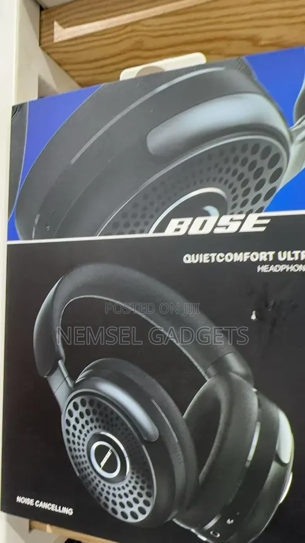 Bose Ultra Comfort Over-Ear Headphones - 1