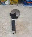 Betty Crocker Pizza Cutter - 3