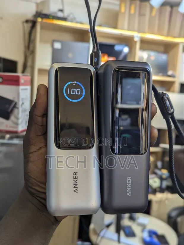 Anker A1695 Power Bank, 25,000mAh, 165W USB-C - 1
