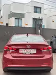 Hyundai Elantra ECO 2019 Red - 2