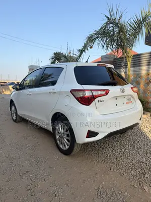 2017 Toyota Vitz 1.3 AWD Hatchback