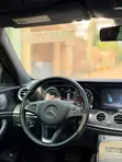 Mercedes-Benz E300 2018 White - 3