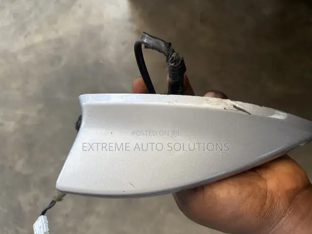 2017-2022 Honda HR-V Roof Shark Fin Satellite Radio Antenna OEM - 1