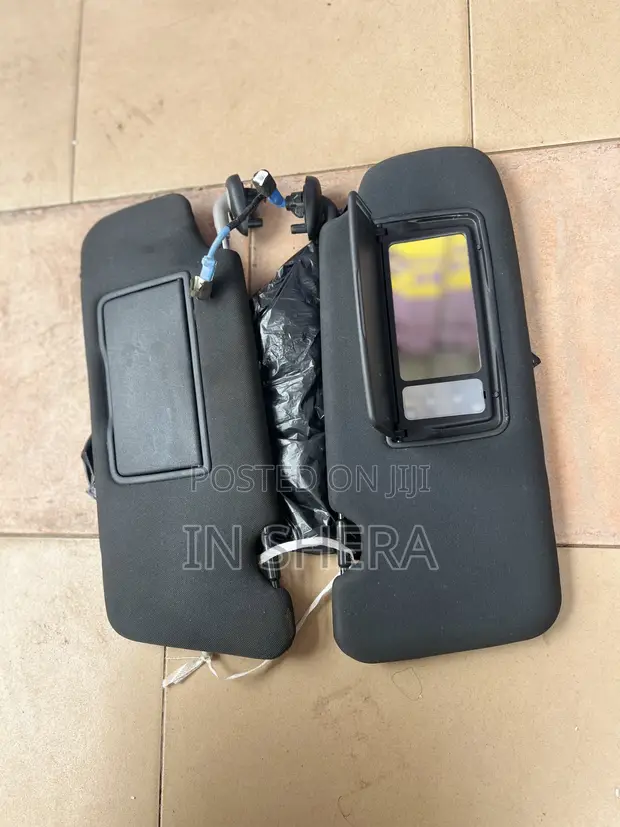 Honda CR-V Sun Shade (2018-2024) - 1