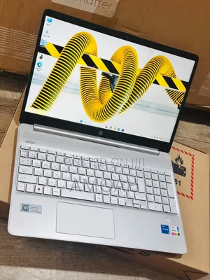 HP Pavilion 15 Laptop - 12th Gen i5, 16GB RAM, 512GB SSD