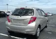 Toyota Vitz 1.3 FWD 5dr 2015 Gold - 2