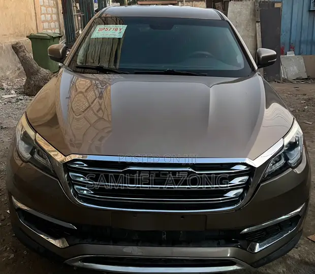 Jetour X70 1.5 7-Seater FWD 2019 Gray - 1