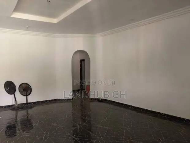2-3 Bedroom Detached House for Sale, Community 25 - 1