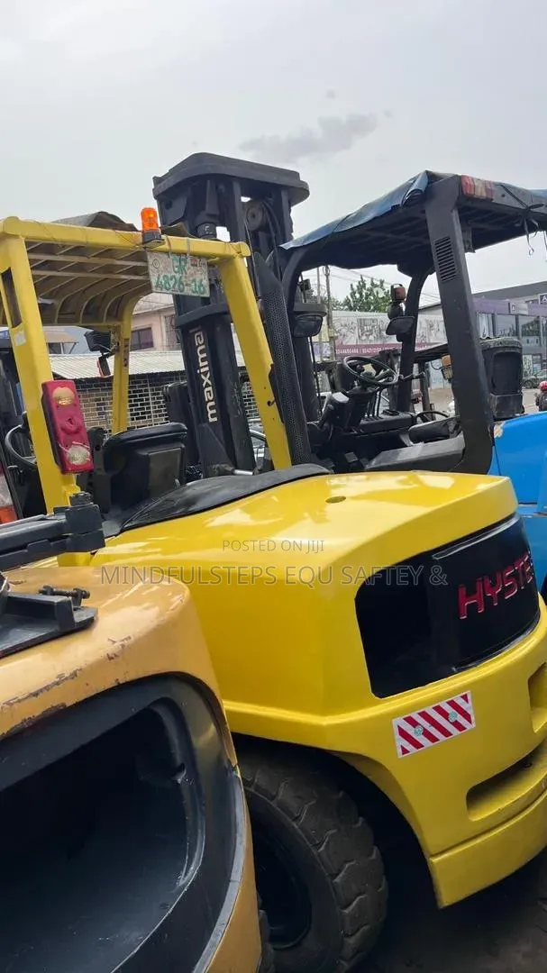 Forklift Rental - All Sizes Available - 1