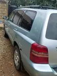 2002 Toyota Highlander Base FWD SUV - 2