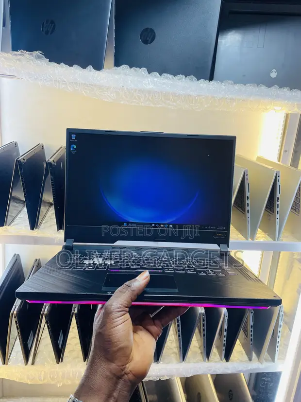Asus ROG Strix G15 G512 Laptop - 16GB RAM, 512GB SSD - 1