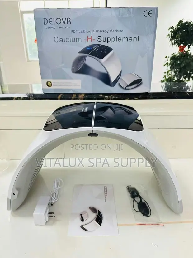 Deiovr Therapy Facial Lamp - 1