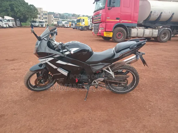 Daelim Roadsport 250 2021 Black - 1