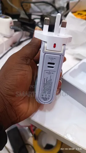 ACE 5-in-1 Magnetic Wireless Power Bank & Wall Adapter (10000mAh)