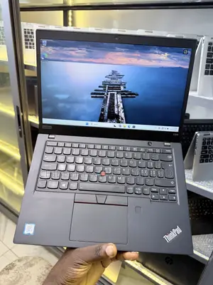 Lenovo ThinkPad X390 Laptop
