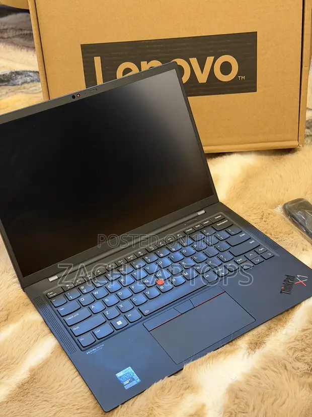 Lenovo ThinkPad X1 Carbon Gen 11 Laptop - 1