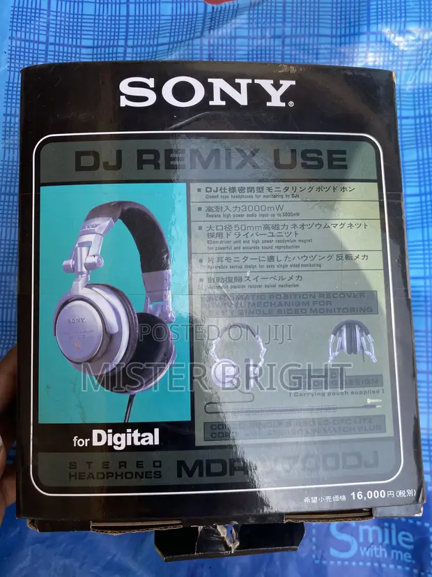 Sony MDR-V700DJ Stereo Headphones - 1