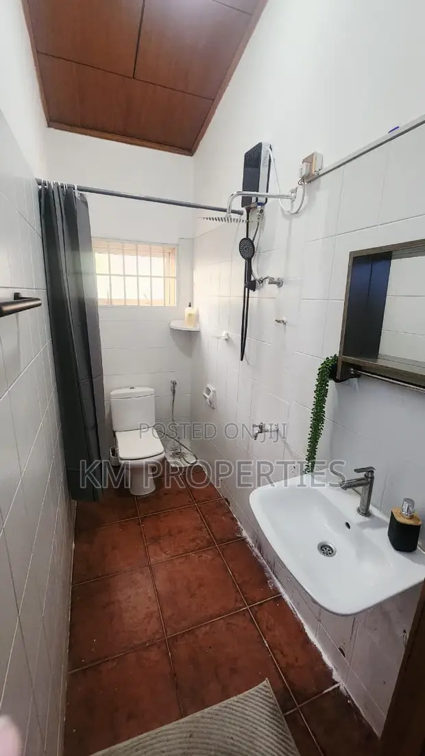 Furnished Studio Apartment for Short-Let in East Legon - 1