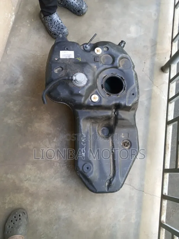 Honda CR-V 2020 Fuel Tank - 1