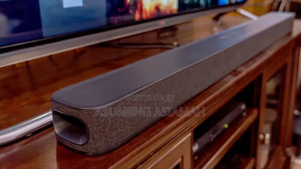 JBL Link Bar with Built-in Woofer - 1