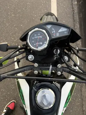 Apsonic AP200GY-9 2025 Green