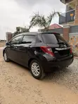 Toyota Vitz 1.3 FWD 5dr 2015 Burgundy - 1