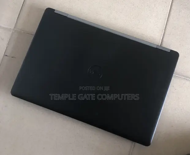Dell Latitude 15 E5570 Laptop - Core i7, 8GB RAM, 256GB SSD - 1