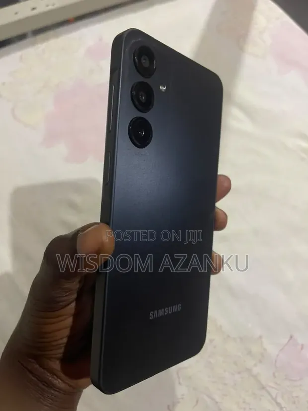 Samsung Galaxy A16 128GB Black - 1