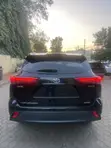 2022 Toyota Highlander XLE Hybrid Black - 5