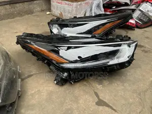Toyota Highlander 2020-23 LED Headlight Set